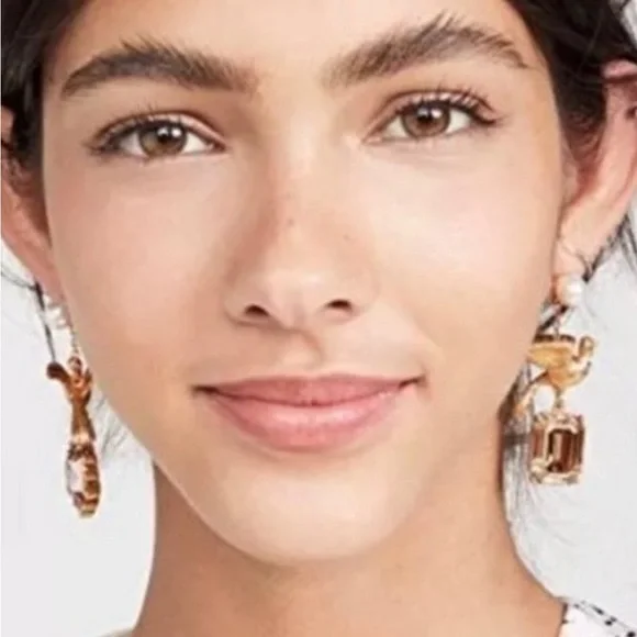 Oscar De La Renta RUNWAY Gold Dove
Mismatched Gem Earrings - Picture 12 of 14